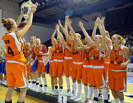 Netherlands go to  Division A for the first time © womensbasketball-in-france.com