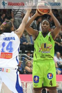  Amisha Carter © womensbasketball-in-france.com 