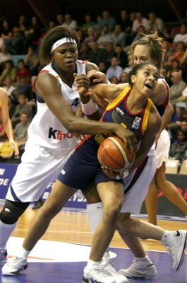 Isabelle Yacoubou-Dehoua and Anne-Marie Parau