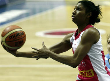 Angel McCoughtry