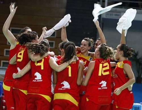  Spain qualify for the 2009 U16 European Championship Women ©  Ciamillo-Castoria  