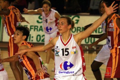 Pauline Jannault (Mondeville) and Magalie Lacroix (Aix)